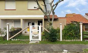 Imagem 2: Casa de condomínio para venda possui 60 m2 com 2 quartos