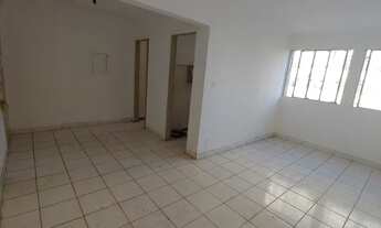 Imagem 6: Boa kichinete para restaurar. Localizada a apenas 2 quadras da estação Liberdade do Metrô