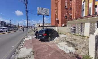 Imagem 6: Casa para aluguel possui 250 metros quadrados com 4 quartos em Suíssa - Aracaju - SE