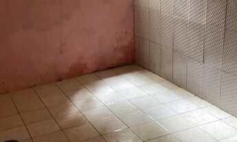 Imagem 4: Casa para alugar nos barris 2/4 sala, cozinha e banheiro