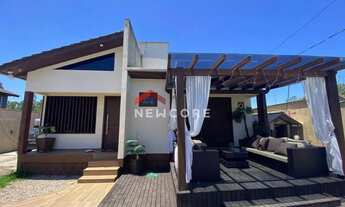 Imagem: Casa em Avenida Universitária - São Defende