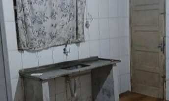 Imagem 2: Casa com quintal
