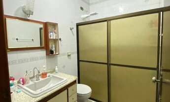 Imagem 4: Casa à Venda no Centro de Peruíbe - Conforto, Lazer e Localização Privilegiada!*