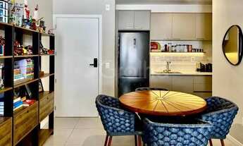 Imagem 7: Apartamento para Venda em Florianópolis, Cacupé, 2 dormitórios, 1 suíte, 2 banheiros, 1 va