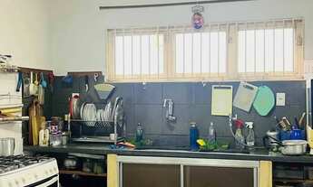 Imagem 3: Vendo 2 casas no mesmo terreno, centro, 700 metros de área total, rua chamada Beco do Bura