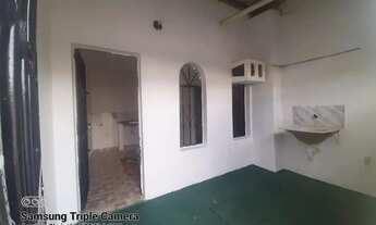 Imagem 2: Imóvel para aluguel possui 20 metros quadrados com 1 quarto em Japiim - Manaus - AM