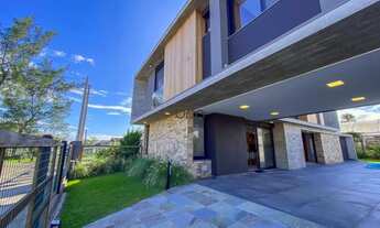 Imagem 2: Casa com 05 dormitórios e piscina á venda no Centro - Xangri-Lá REF