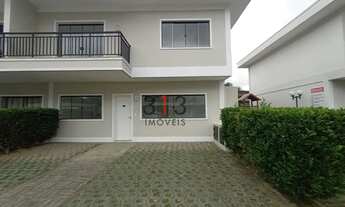 Imagem: Casa duplex em condominio fechado de alto