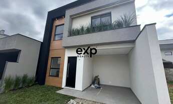 Imagem 3: Belíssimo Sobrado - Condomínio Fechado em Campo Largo - Completo e Seguro