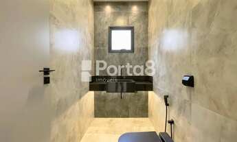 Imagem 5: Elegância e Conforto no Condomínio Quinta Lago: Sua Nova Casa com Piscina e Área Gourmet