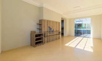 Imagem 3: Sobrado à venda em Santa Felicidade