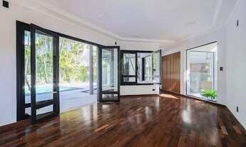 Imagem 7: Casa à venda em Santana de Parnaíba, Alphaville, com 5 suítes, com 354 m², Residencial Dez