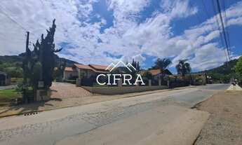 Imagem 3: Casa de Alvenaria - Venda - 300m2 - semi mobiliada - piscina - alto padrão - Avenida Colom