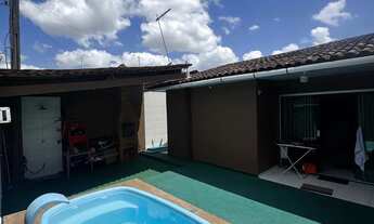 Imagem 2: Casa em Condomínio com piscina