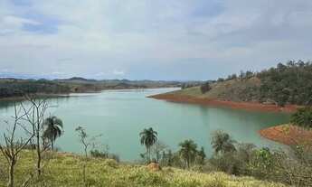 Imagem 3: Lotes com Água e Energia