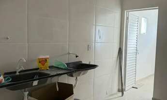 Imagem 4: ALUGA-SE APARTAMENTO 1 QUARTO COM VARANDA R$ 850,00 NA ADE ARNIQUEIRAS PRÓXIMO ACADEMIA W