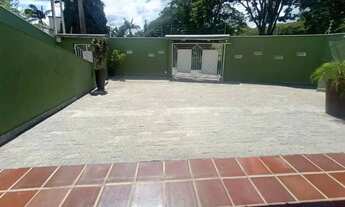 Imagem 3: Casa à Venda na Vila Santista Atibaia/SP Encantadora casa com 234 m² de área construída e