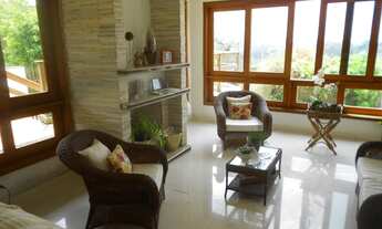 Imagem 2: Casa para venda tem 578 metros quadrados com 3 quartos em Centro Alto - Ribeirão Pires - S