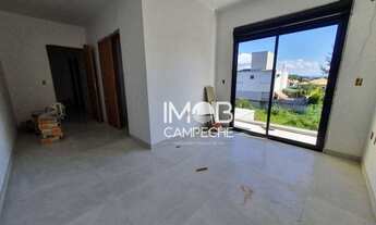 Imagem 7: Casa 4 Dormitórios sendo 3 Suítes no Campeche - Florianópolis SC