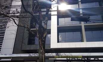 Imagem: Ponto comercial/Loja/Box para aluguel possui