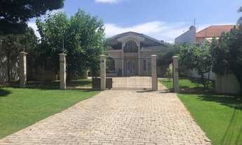 Imagem: Casa Alto Padrão em Londrina Bairro Tucano