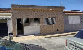 Imagem: Casa à Venda no Conjunto João Alves, em