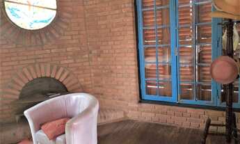 Imagem 3: Casa de condomínio para venda tem 557 metros quadrados com 6 quartos