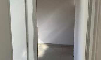 Imagem 4: Apartamento com 52m², 2 quartos, Sala, Banheiro com Box Blindex, em Irajá - Rio de Janeir