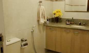 Imagem 6: Apartamento para venda tem 128 metros quadrados com 3 quartos em Laranjeiras - Rio de Jane