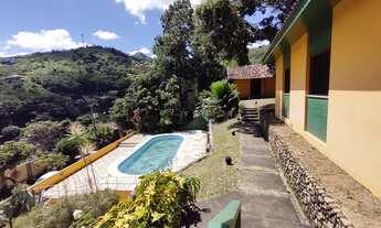 Imagem: Casa em Nogueiras com excelente localização!