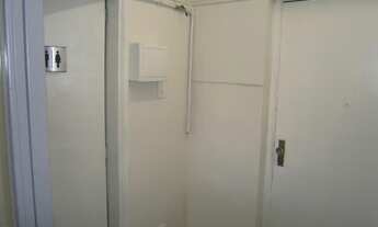 Imagem: Comercial/Industrial de 72 metros quadrados