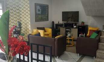 Imagem 2: Casa com 180m² 3 Quartos sendo 1Suites, Sala, Cozinha, Banheiro com Box Blindex em Vargem