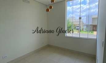 Imagem 3: Casa de condomínio para venda tem 293 metros quadrados com 4 quartos