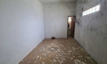 Imagem 6: Ponto comercial na Avenida Leandro de Barreto