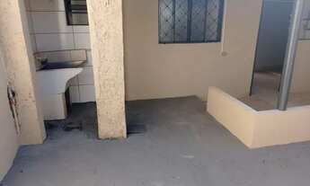 Imagem 6: Edícula com entrada individual. Excelente localização vila industrial