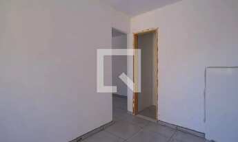 Imagem 2: Casa para Aluguel - Novo Mundo, 1 Quarto, 40 m2