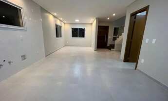 Imagem 5: Sobrado para Venda em Garopaba, Village, 3 dormitórios, 1 suíte, 3 banheiros