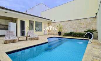 Imagem 2: À venda excelente casa em terreno de 350m² com 3 suítes e lazer completo em Camboinhas