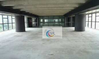 Imagem: Conjunto comercial de 256 m² com 5 vagas