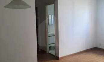 Imagem 7: Apartamento em Barueri, 50m2, contendo 02 dormitórios, sala, piso laminado, sacada, banhe