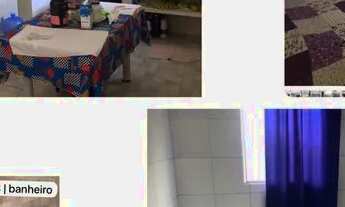 Imagem 4: VENDE-SE TERRENO GRANDE COM 4 CASAS