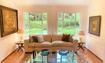 Imagem 6: Casa de condomínio para venda tem 384 metros quadrados com 3 quartos