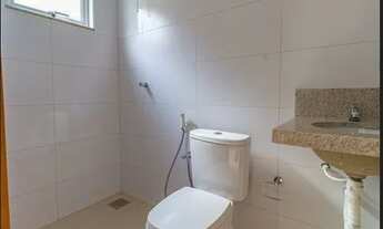 Imagem 5: Casa para venda possui 160 metros quadrados com 4 quartos em Cambuci - São Paulo - SP