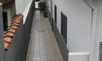 Imagem 3: Sobrado para venda possui 210 metros quadrados com 3 quartos em Tulipas - Jundiaí - SP