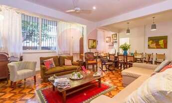 Imagem 2: Apartamento para venda com 148 metros quadrados com 3 quartos em Leblon - Rio de Janeiro