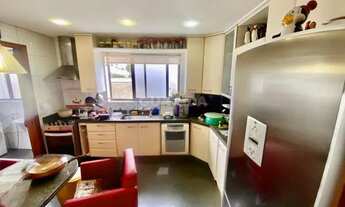 Imagem 5: Apartamento mobiliado de 3 dormitórios sendo 1 suíte para alugar no Bairro Petrópolis, com