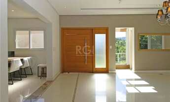 Imagem 4: Apresentamos esta deslumbrante residência em localização privilegiada com vistas deslumbra