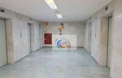 Imagem 2: Conjunto Comercial de 770m² em vão livre com 14 vagas de garagem!