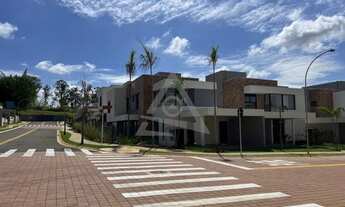 Imagem 3: Casa à venda em Campinas, Alphaville Dom Pedro, com 3 suítes, com 240 m², Reserva Alpha Ga