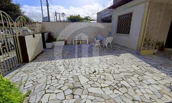 Imagem 2: Casa à Venda no Bairro 13 de Julho